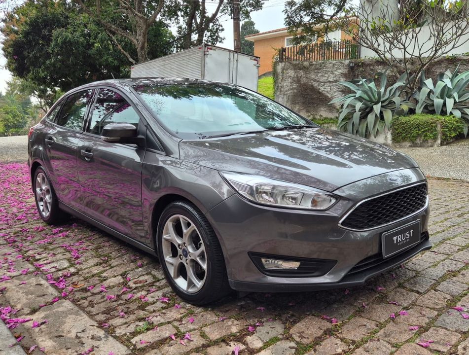 Ford Focus 2.0 16V/SE/SE Plus Flex 5p Aut.