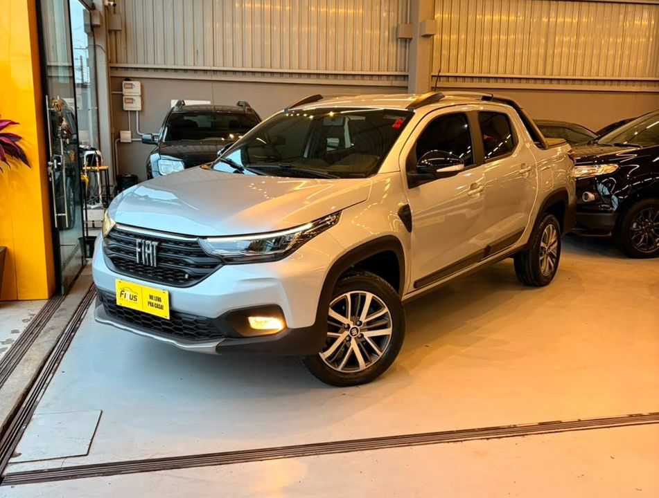 Fiat Strada Volcano 1.3 Flex 8V CD
