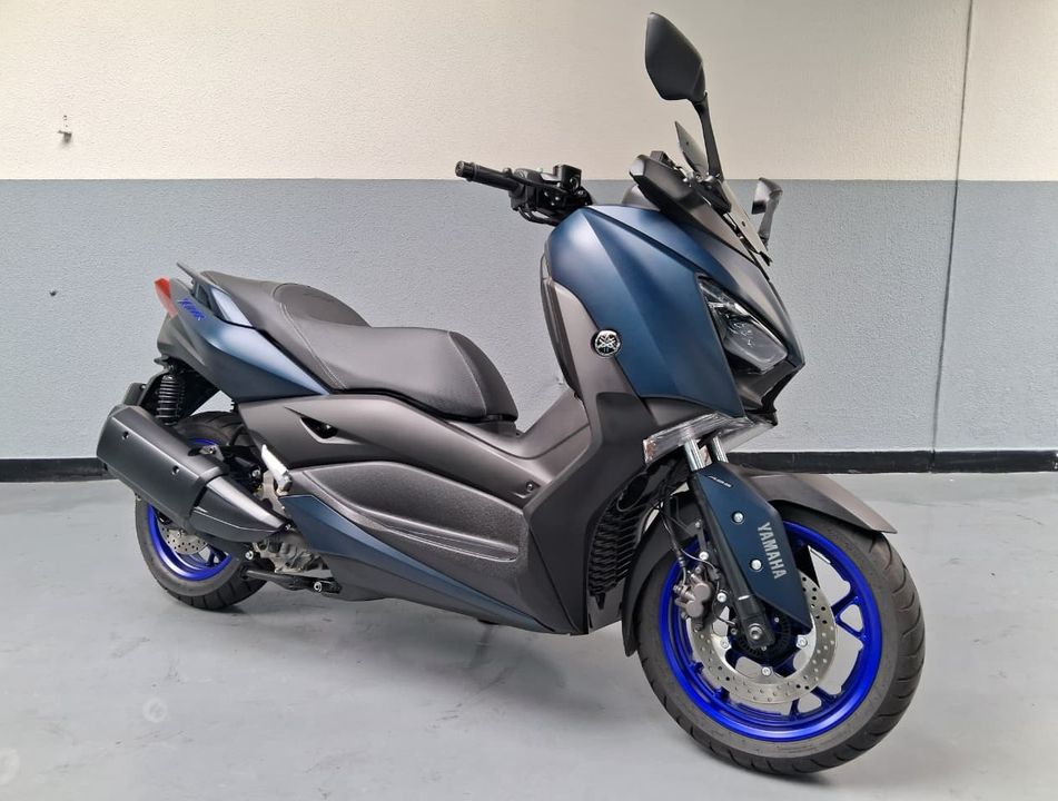 YAMAHA XMAX 250 ABS