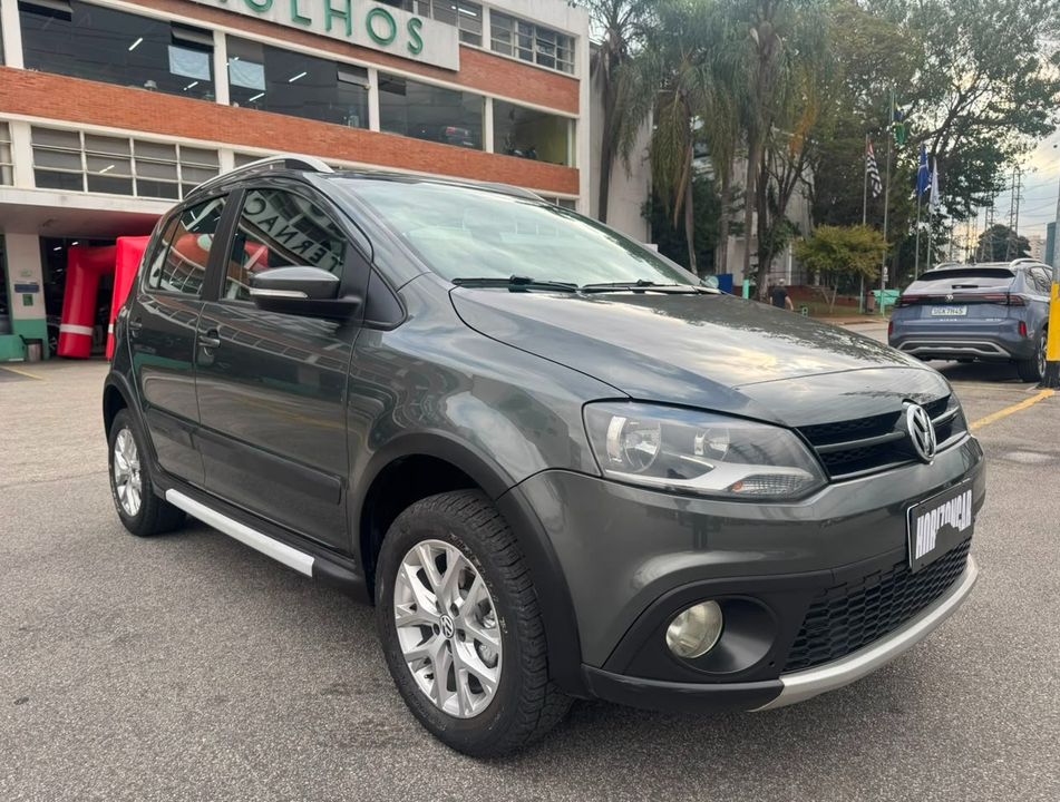 VolksWagen CROSSFOX 1.6 Mi Total Flex 8V 5p