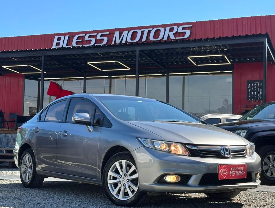 Honda Civic Sedan LXR 2.0 Flexone 16V Aut. 4p