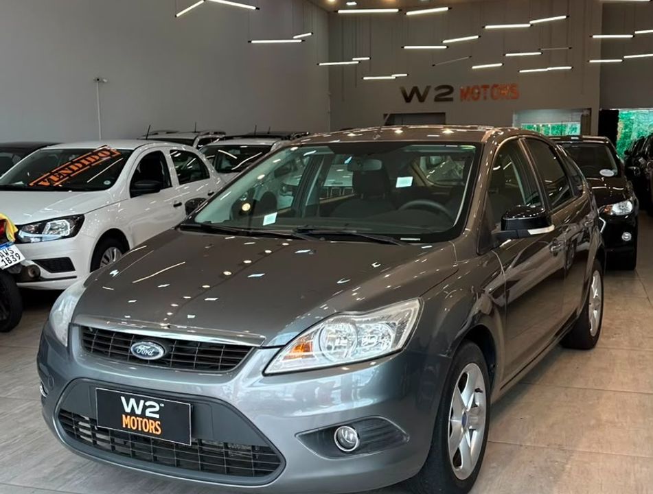 Ford Focus 1.6 S/SE/SE Plus Flex 8V/16V  5p