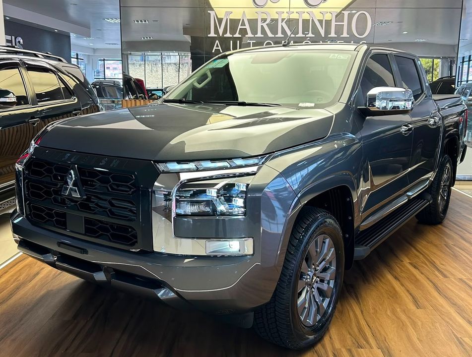 Mitsubishi Triton HPE 2.4 CD 4x4 TB Diesel Aut.