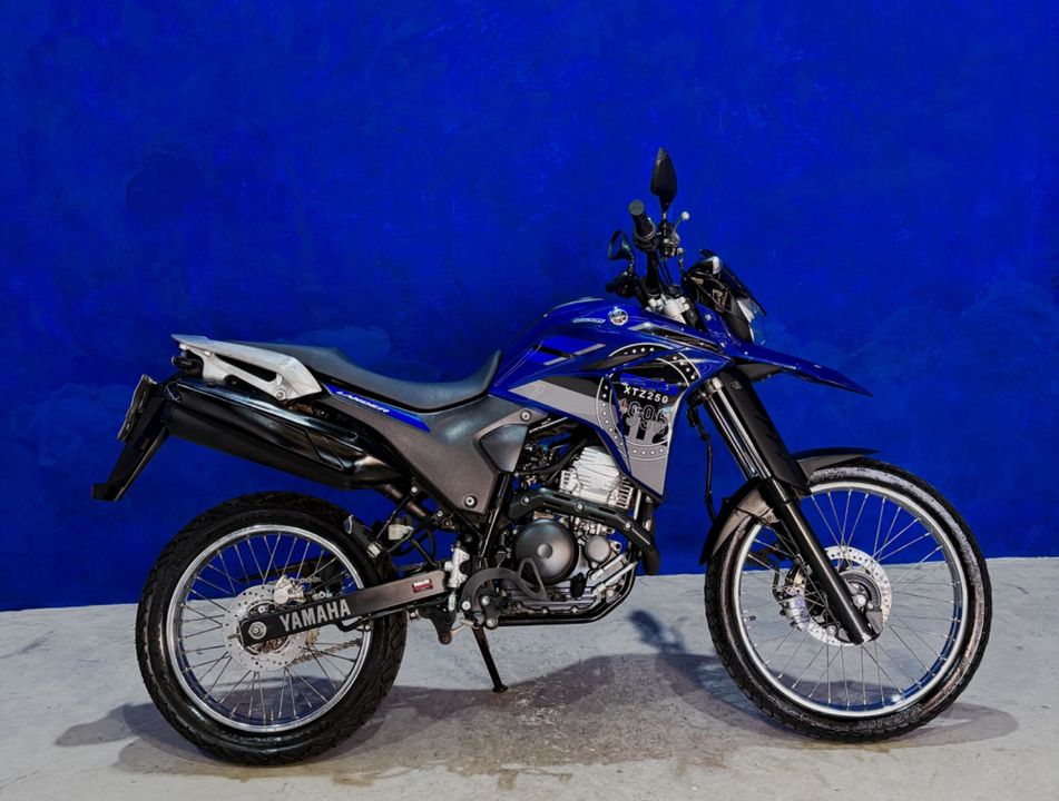 YAMAHA XTZ 250 LANDER 249cc/LANDER BLUEFLEX/ABS