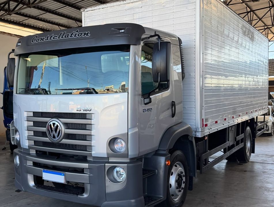 VOLKSWAGEN 13-180 E Constellation 2p (diesel)