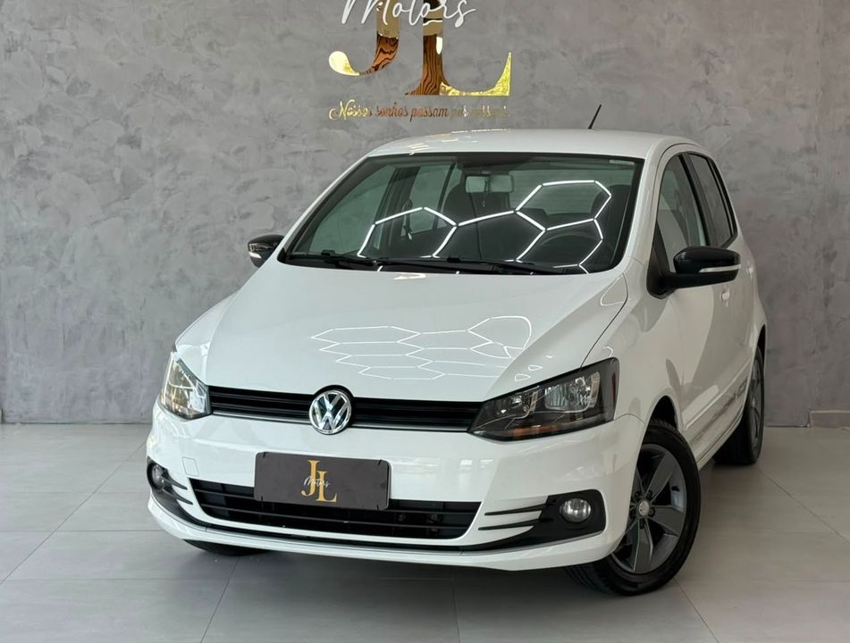 VolksWagen Fox Connect 1.6 Flex 8V 5p