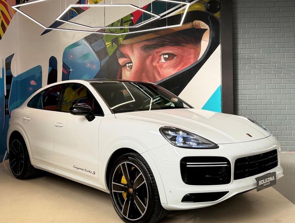 Porsche Cayenne Turbo S  4.0 V8 680cv (Híbrido)