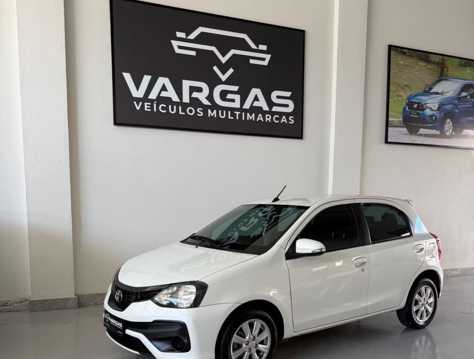 Toyota ETIOS X Plus 1.5 Flex 16V 5p Aut.