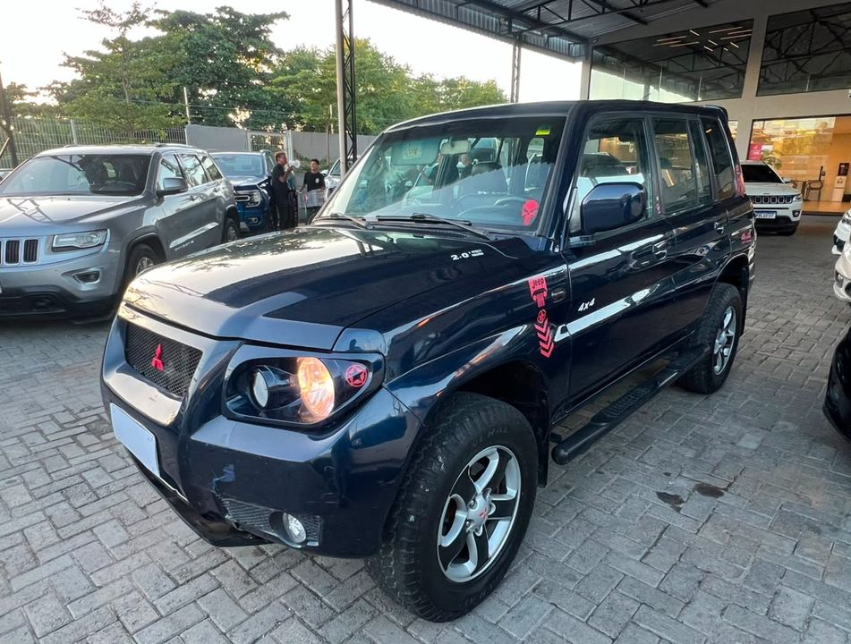 Mitsubishi Pajero TR4 2.0/ 2.0 Flex 16V 4x4 Aut.