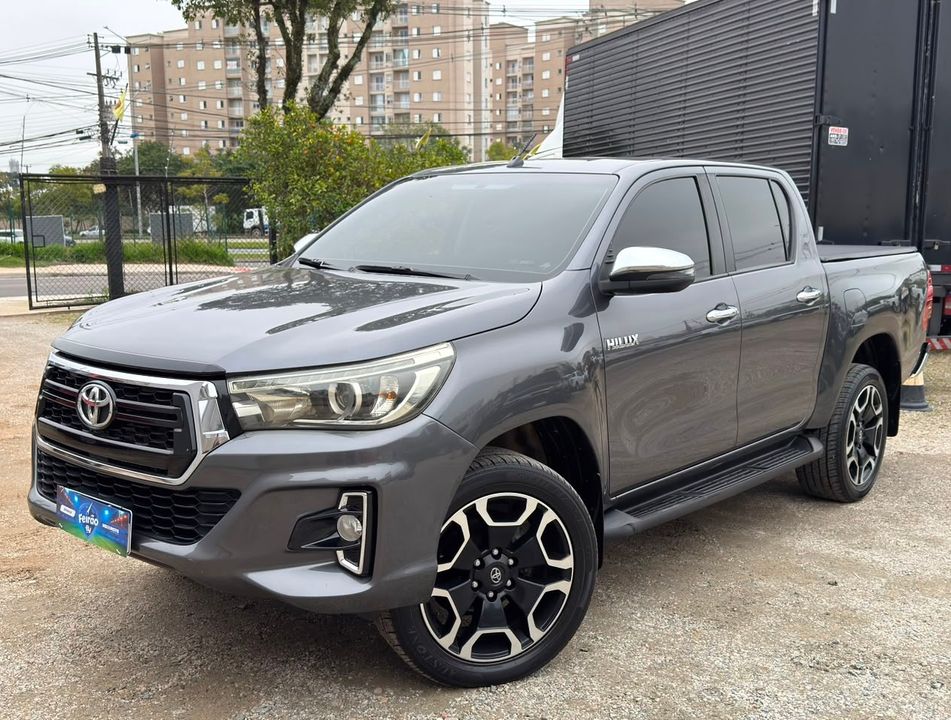 Toyota Hilux CD SRV 4x4 2.8 TDI Diesel Aut.