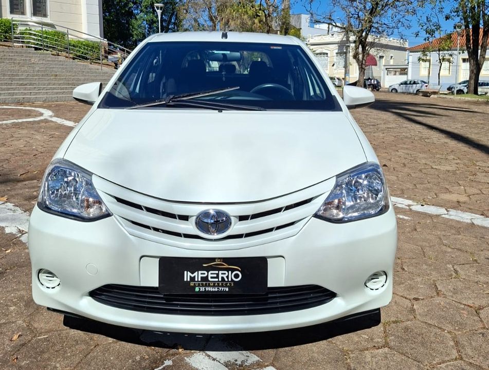 Toyota ETIOS XS 1.5 Flex 16V 5p Mec.