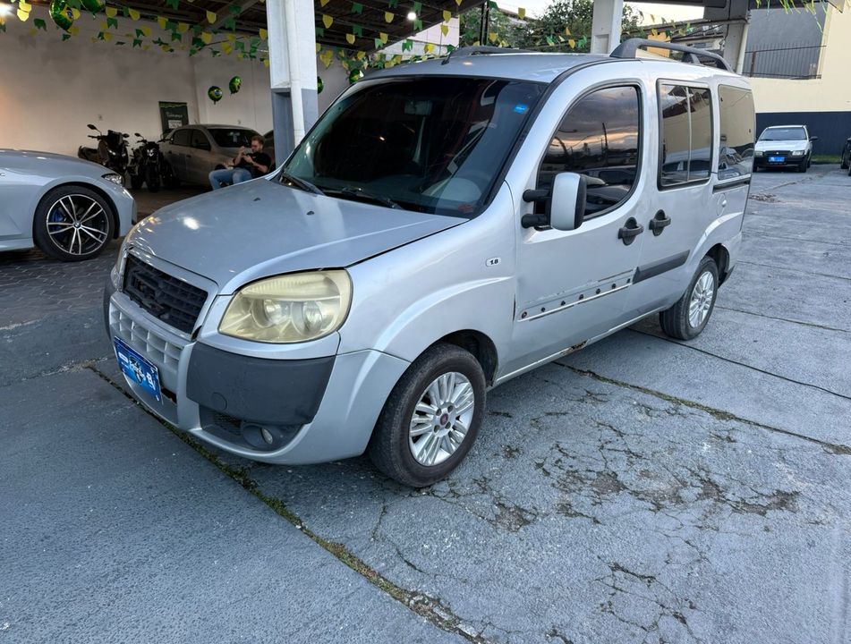Fiat Doblo ESSENCE 1.8 Flex 16V 5p