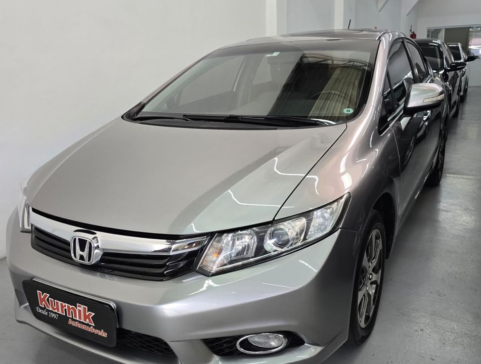 Honda Civic Sedan EXS 1.8/1.8 Flex 16V Aut. 4p
