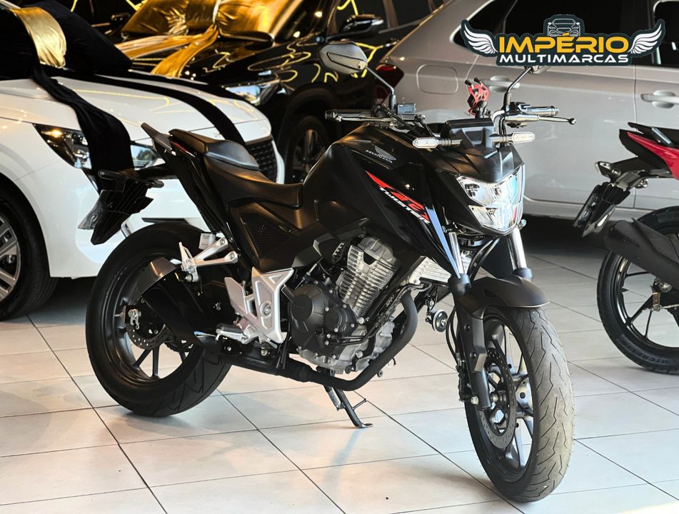 HONDA CB 300F Twister Flex