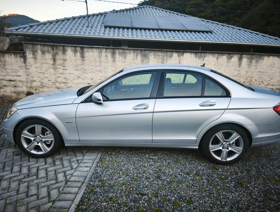 Mercedes C-180 CGI Classic 1.8 16V 156cv Aut.
