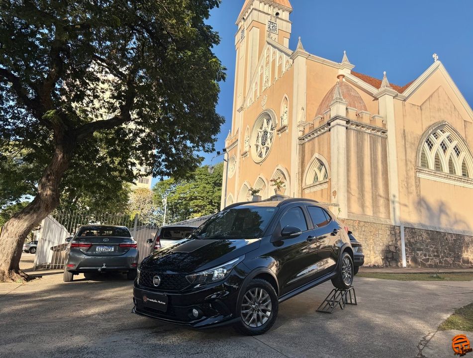 Fiat ARGO TREKKING 1.3 8V Flex