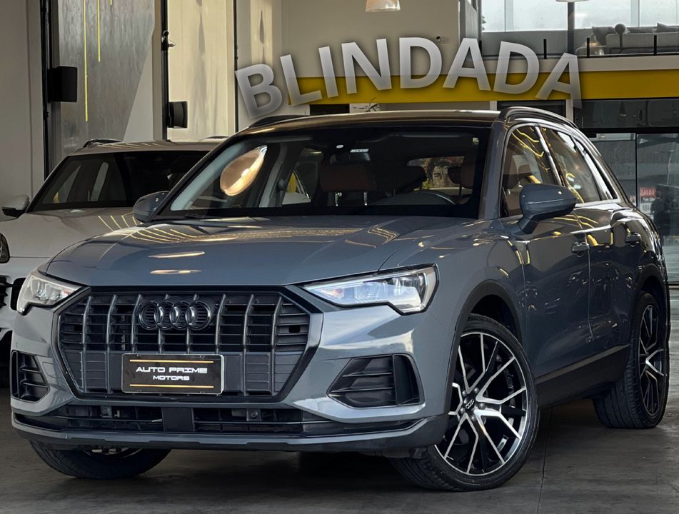 Audi Q3 Prest. 1.4 TFSI Flex/Prest. S-tronic