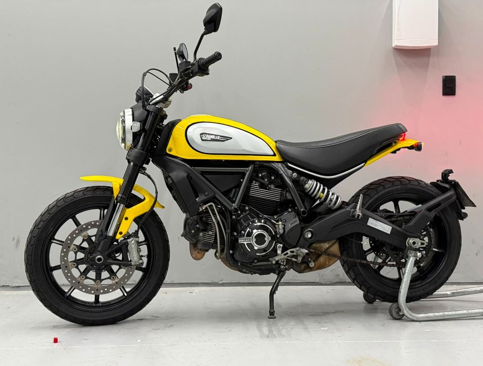 Ducati SCRAMBLER ICON 800cc