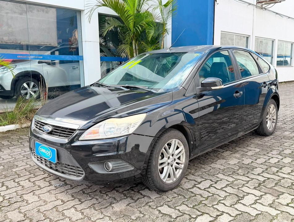 Ford Focus 1.6 S/SE/SE Plus Flex 8V/16V  5p