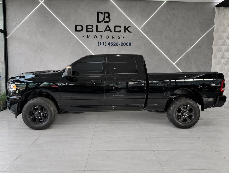 RAM 2500 LARAM. 6.7 NIGHT ED. TB CD 4x4 Die.
