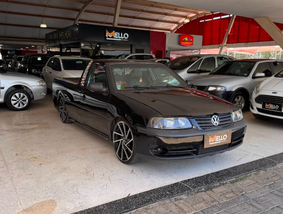 VolksWagen Saveiro FUN 1.8 99cv/ City e S.Surf  1.6