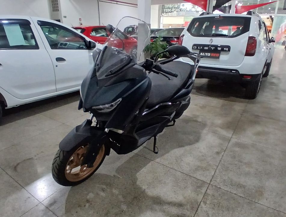 YAMAHA XMAX 250 ABS