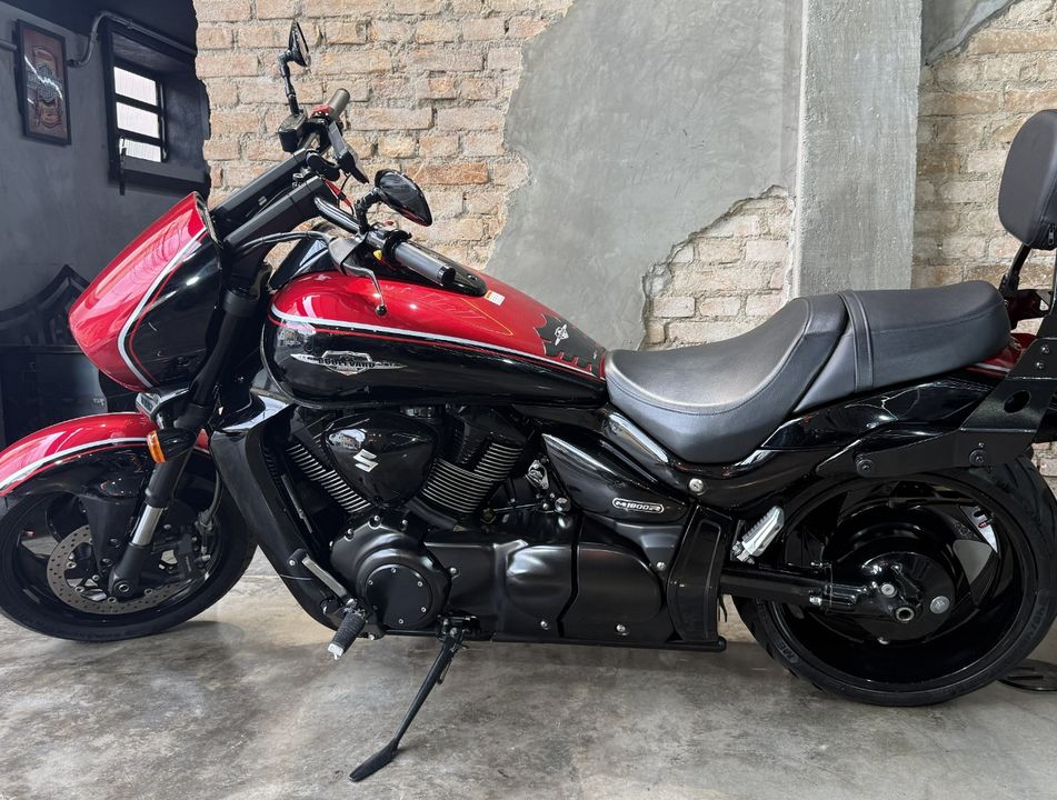 SUZUKI BOULEVARD M1800R B.O.S.S.