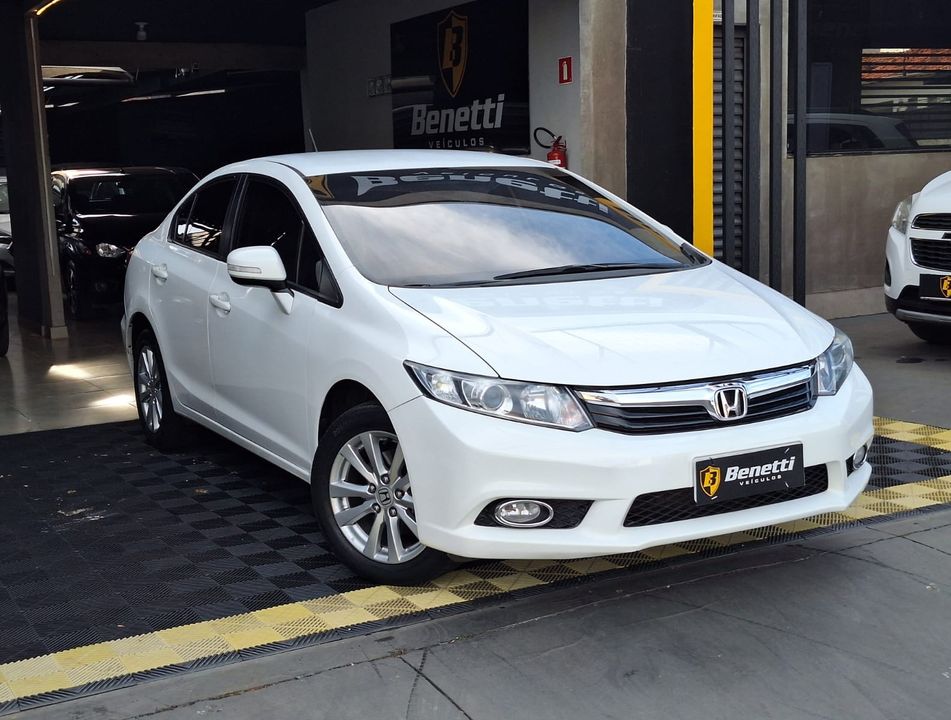 Honda Civic Sedan LXR 2.0 Flexone 16V Aut. 4p