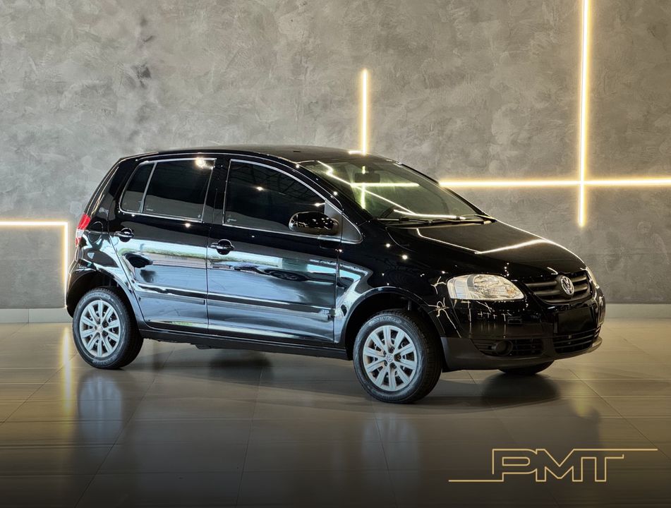 VolksWagen Fox Plus 1.6Mi/ 1.6Mi Total Flex 8V 4p