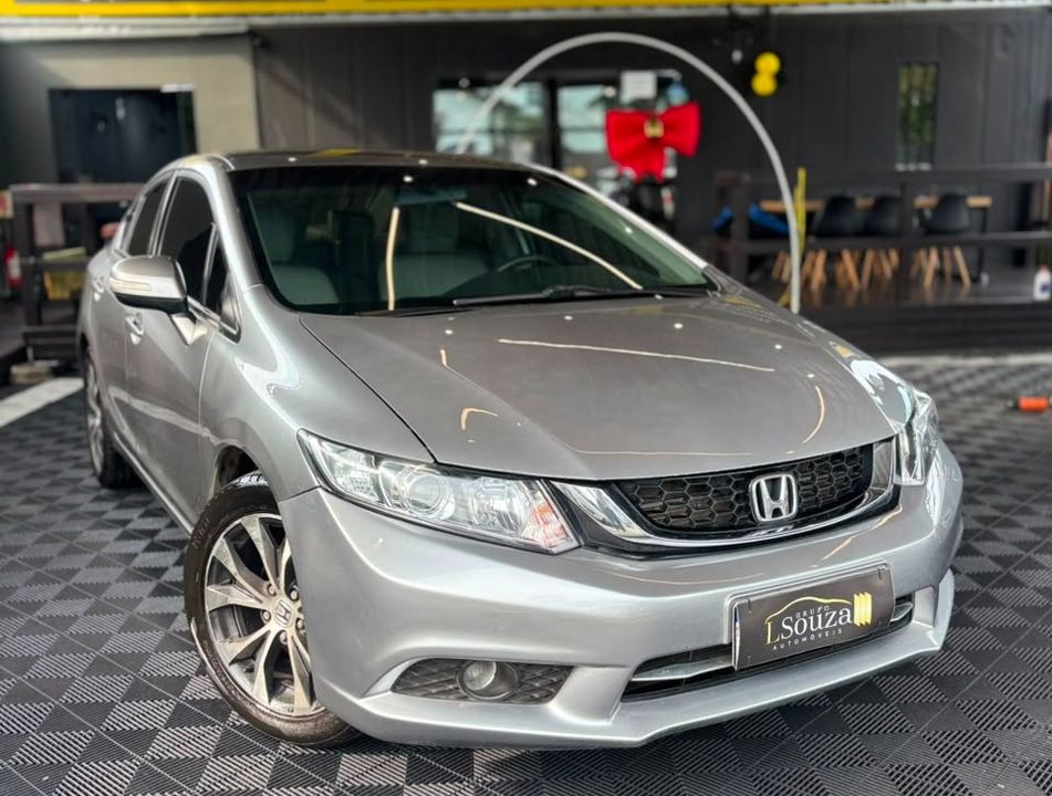 Honda Civic Sedan LXR 2.0 Flexone 16V Aut. 4p