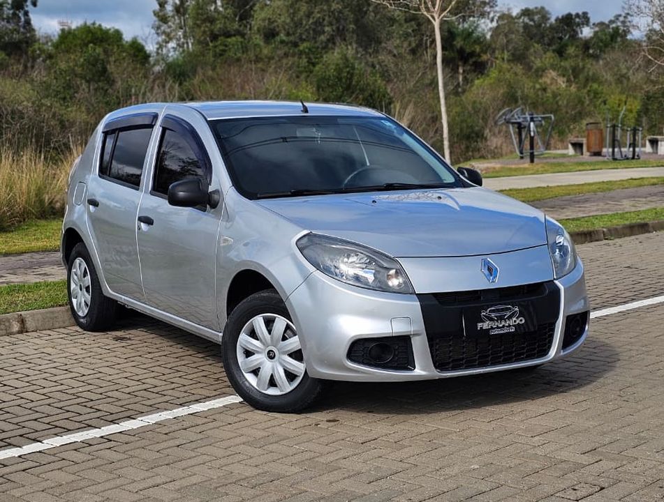 Renault SANDERO Authentique Hi-Flex 1.0 16V 5p