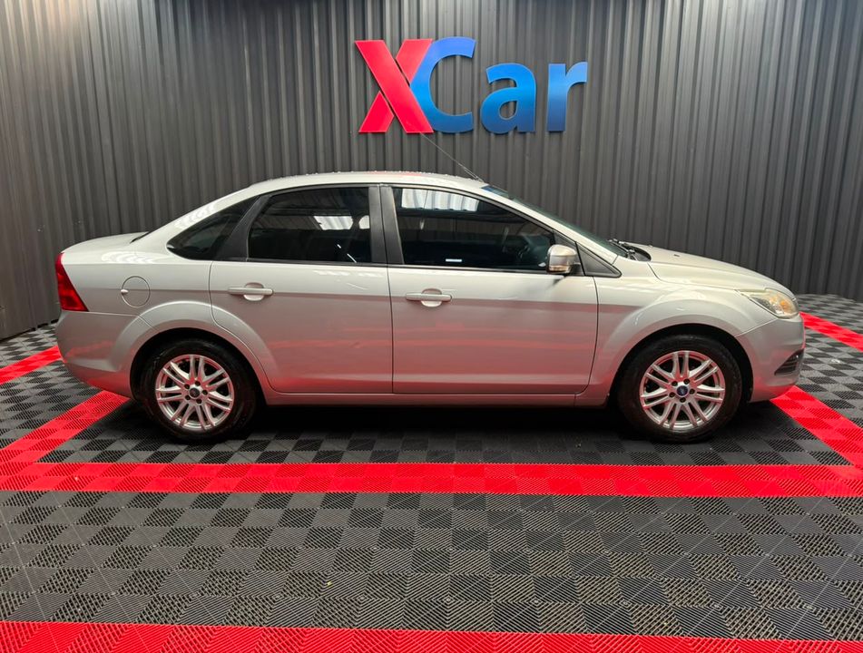 Ford Focus 1.6 S/SE/SE Plus Flex 8V/16V  5p