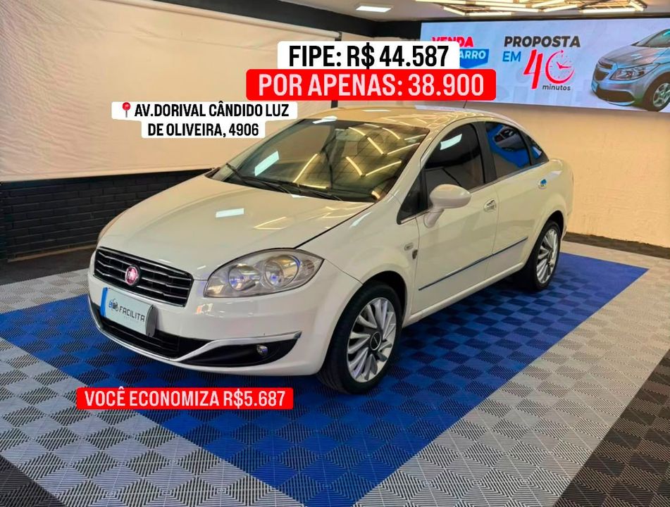 Fiat LINEA ESSENCE 1.8 Flex 16V 4p