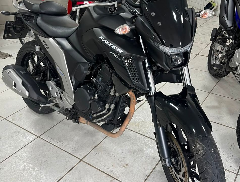 YAMAHA FZ25 250 FAZER FLEX