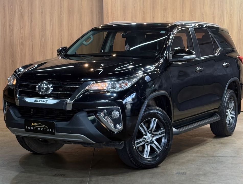 Toyota Hilux CD SR 4x2 2.7 16V/2.7 Flex Aut.