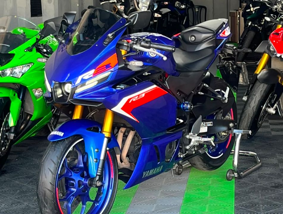 YAMAHA YZF R-3 CONNECTED 321 ABS