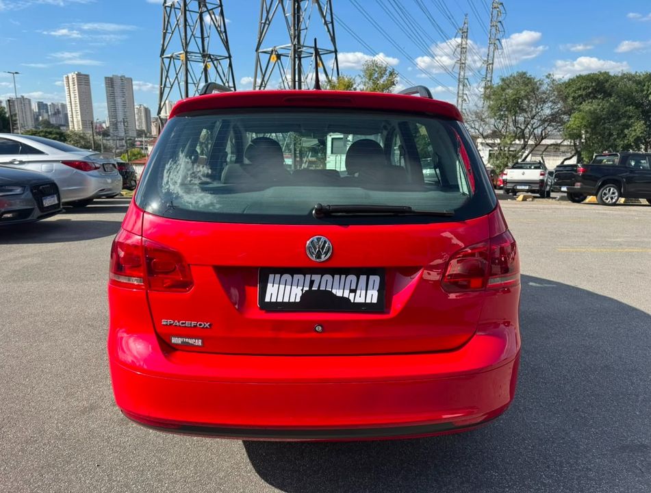 VolksWagen SPACEFOX 1.6/ 1.6 Trend Total Flex 8V 5p