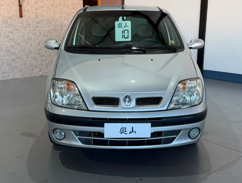 Renault Scénic Privilège Hi-Flex 1.6 16V