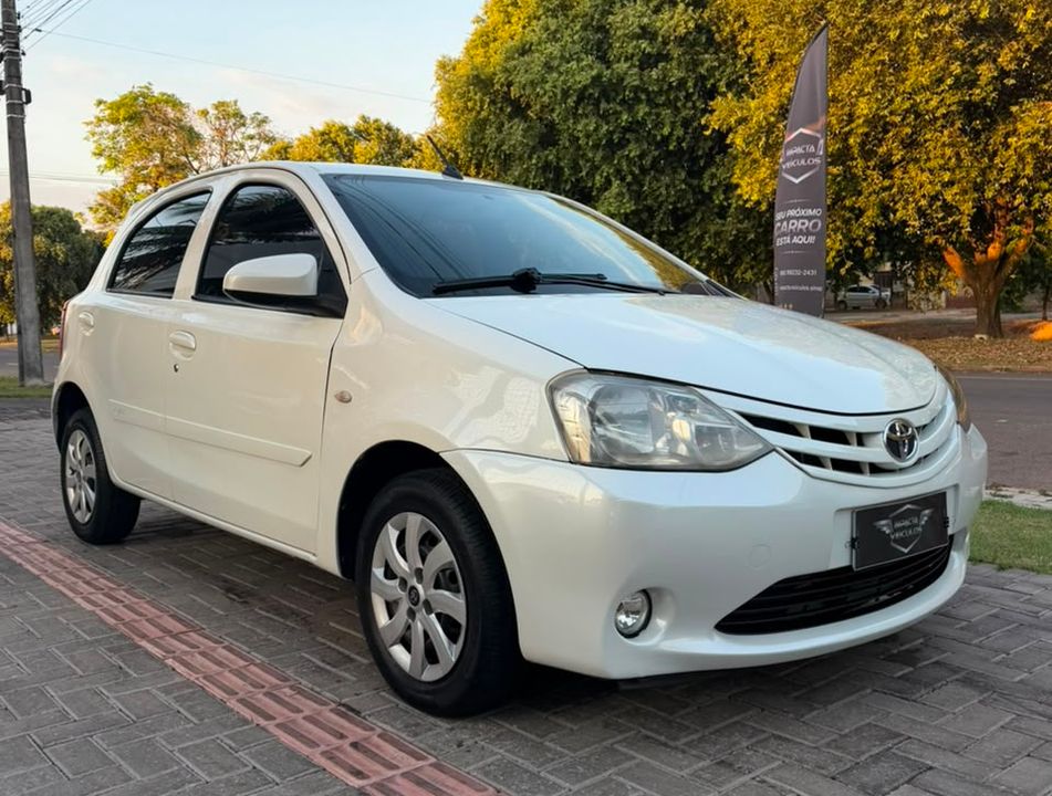 Toyota ETIOS X 1.3 Flex 16V 5p Mec.