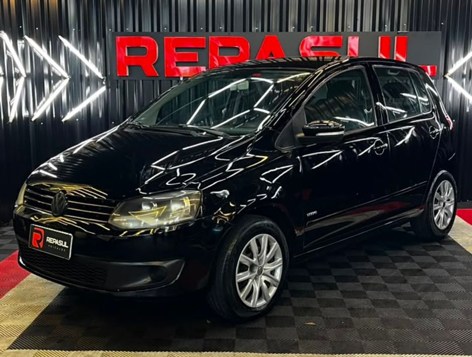Volkswagen VW - VOLKSWAGEN / FOX 1.0 MI TOTAL FLEX 8V 5P