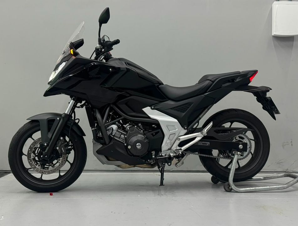 Honda NC 750X/NC 750X ABS