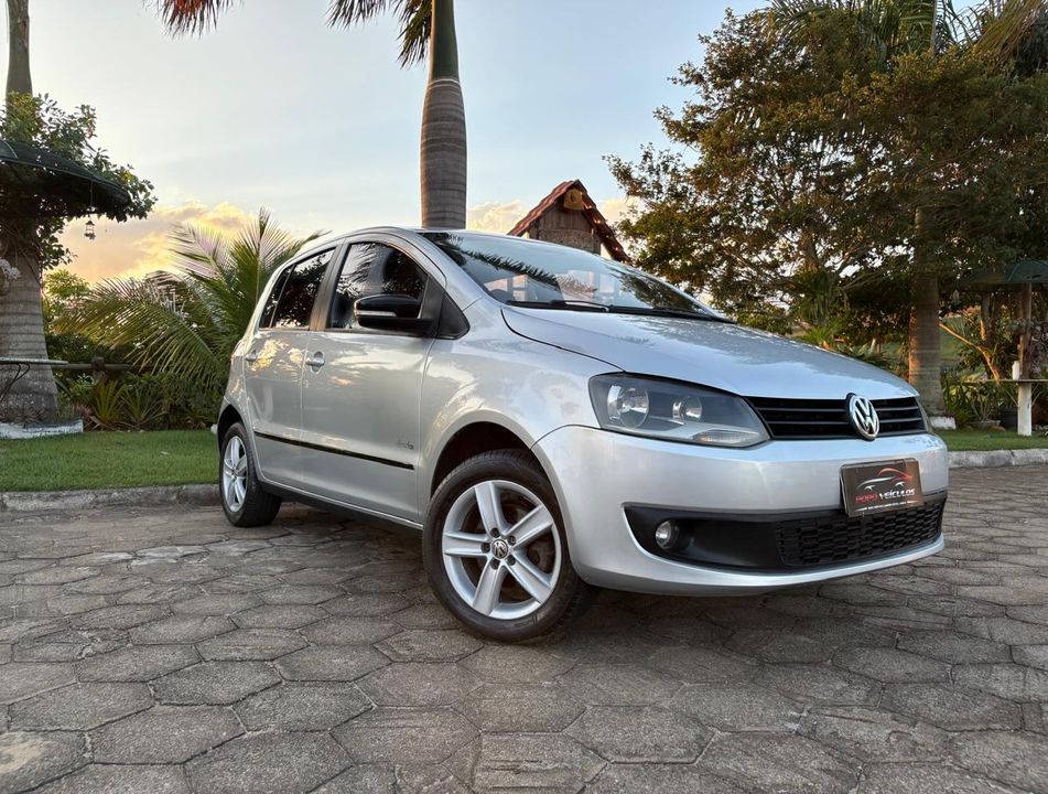 VolksWagen Fox 1.0 Mi Total Flex 8V 3p