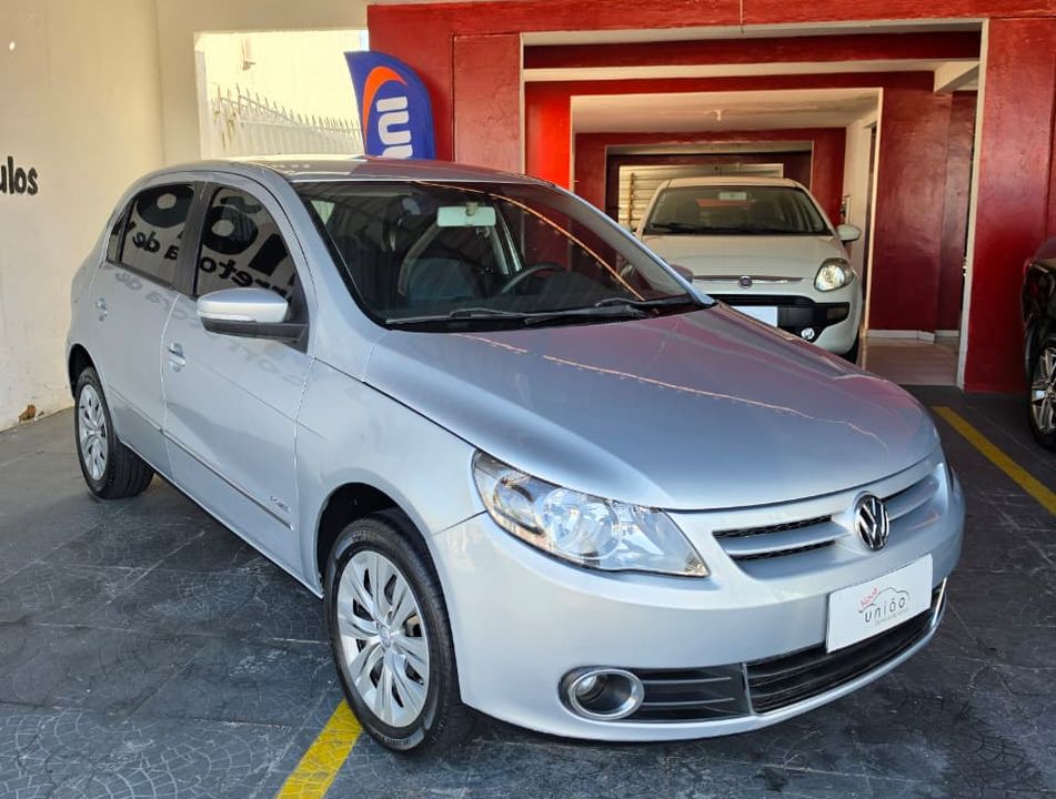 VolksWagen Gol (novo) 1.6 Power/Highi T.Flex 8v 4P