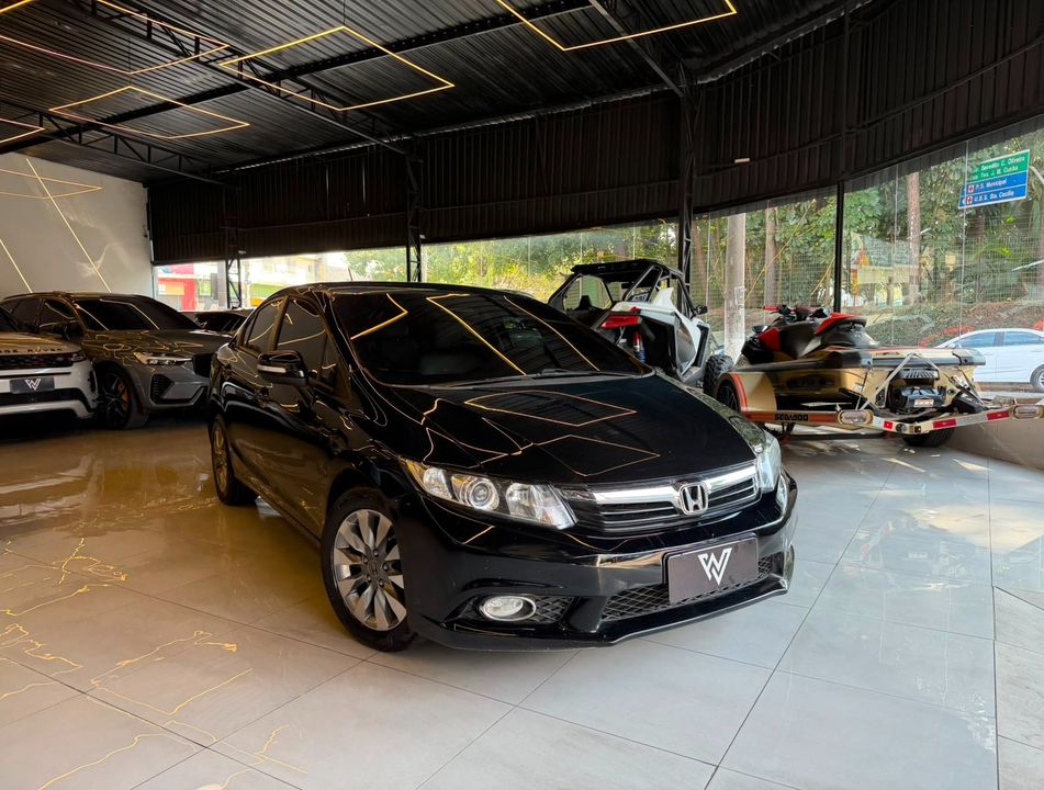 Honda Civic Sedan LXR 2.0 Flexone 16V Aut. 4p