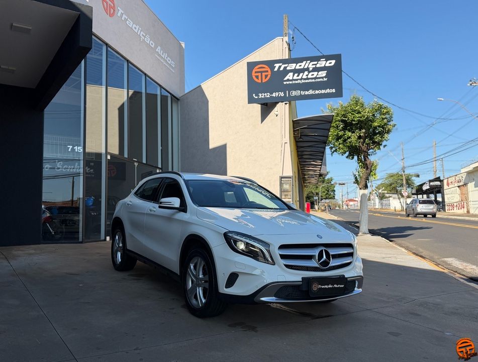 Mercedes GLA 200 Style 1.6 TB 16V/Flex Aut.