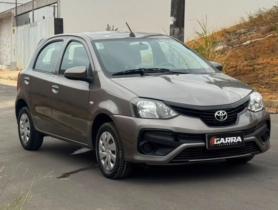 Toyota ETIOS X 1.3 Flex 16V 5p Mec.
