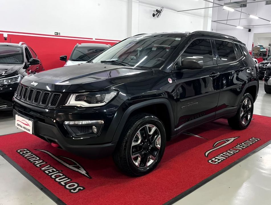 Jeep COMPASS TRAILHAWK 2.0 4x4 Dies. 16V Aut.