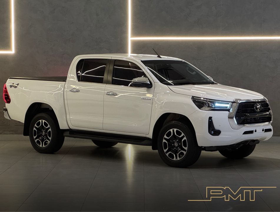 Toyota Hilux CD SRX 4x4 2.8 TDI 16V Diesel Aut.