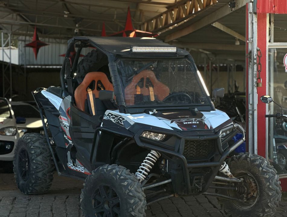 POLARIS RZR XP 1000 EPS 4x4 (UTV)