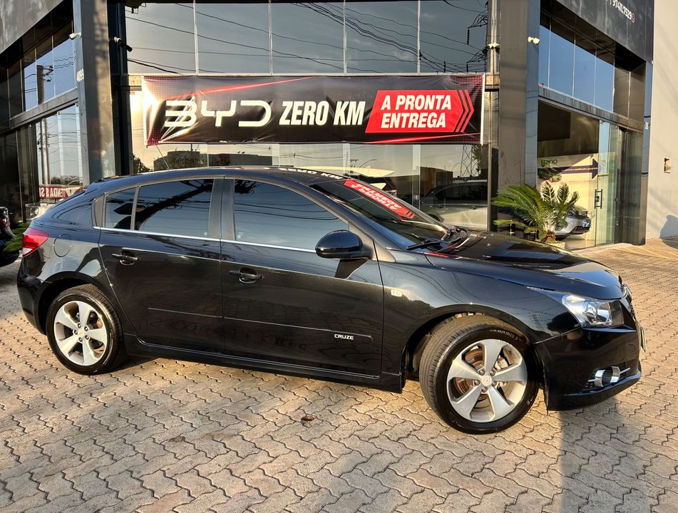 Chevrolet CRUZE HB Sport LT 1.8 16V FlexP. 5p Mec
